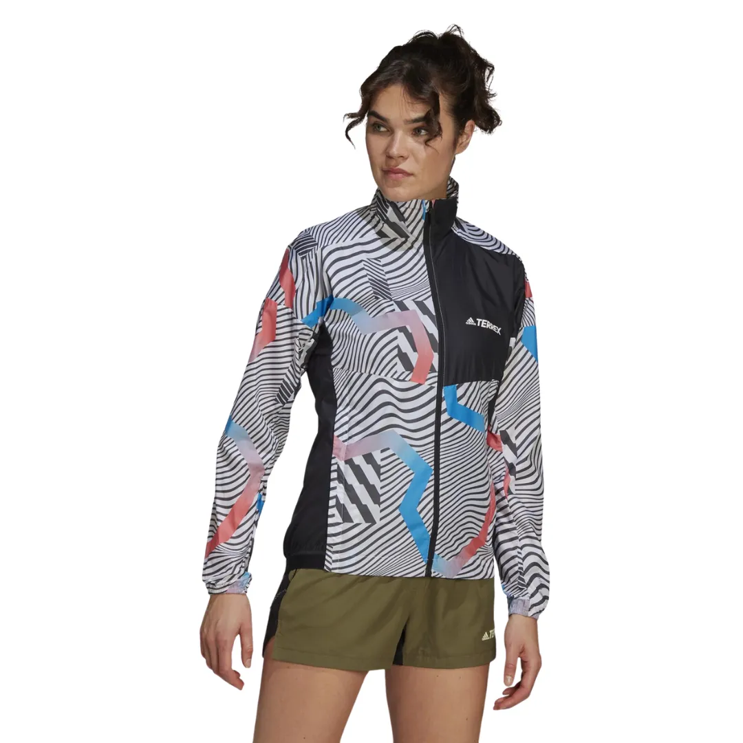 Adidas - Women's Primeblue Printed Trail Windbreaker - White / Black