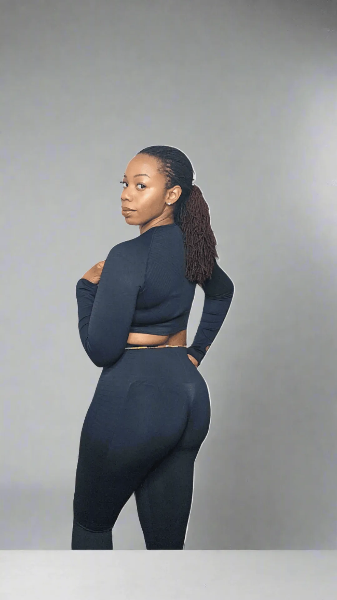 Allure Long Sleeve Crop Top- Black