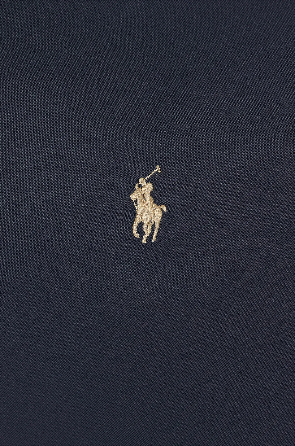 Bi-swing Windbreaker