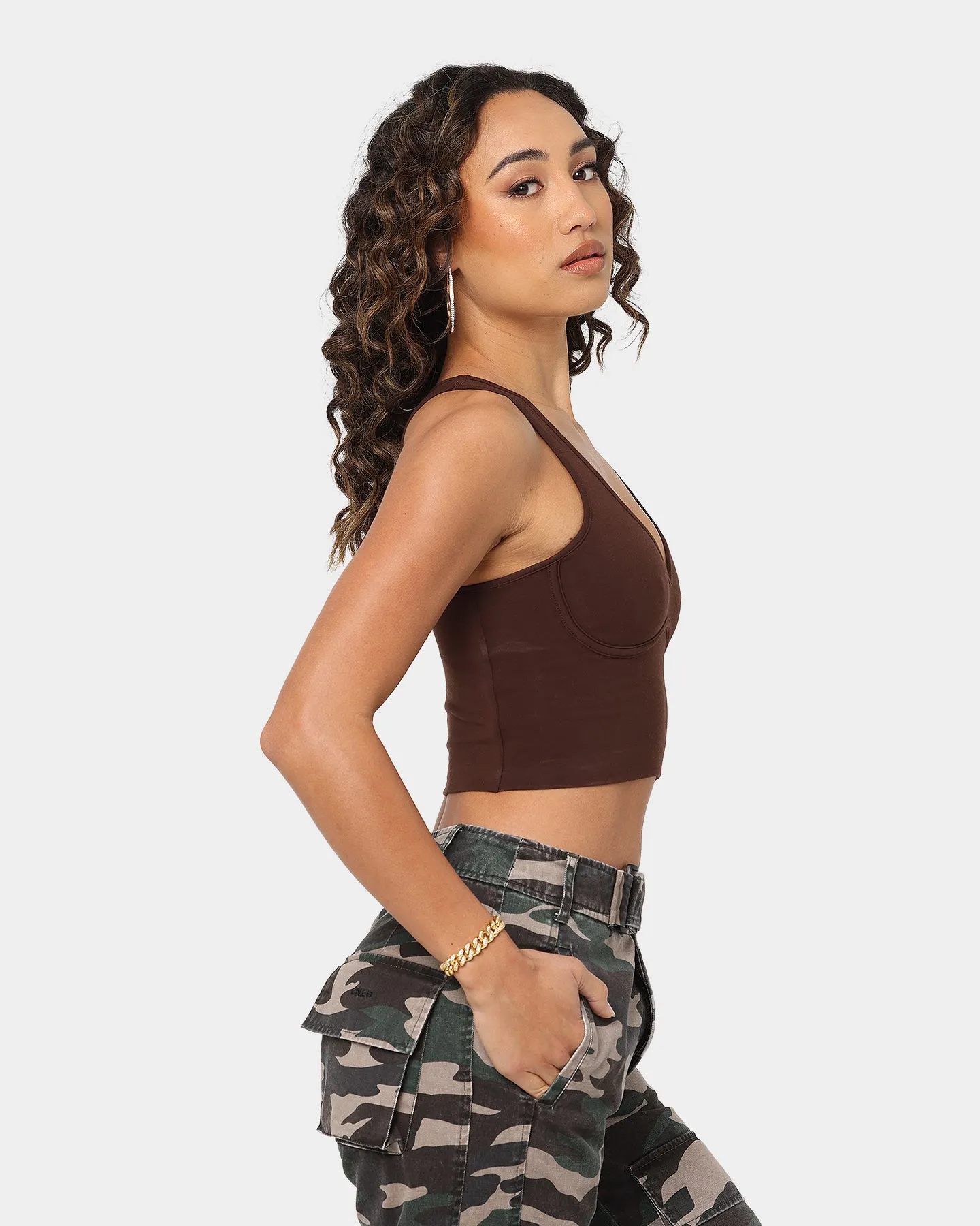 EN ES Women's Defined Contour Tank Brown