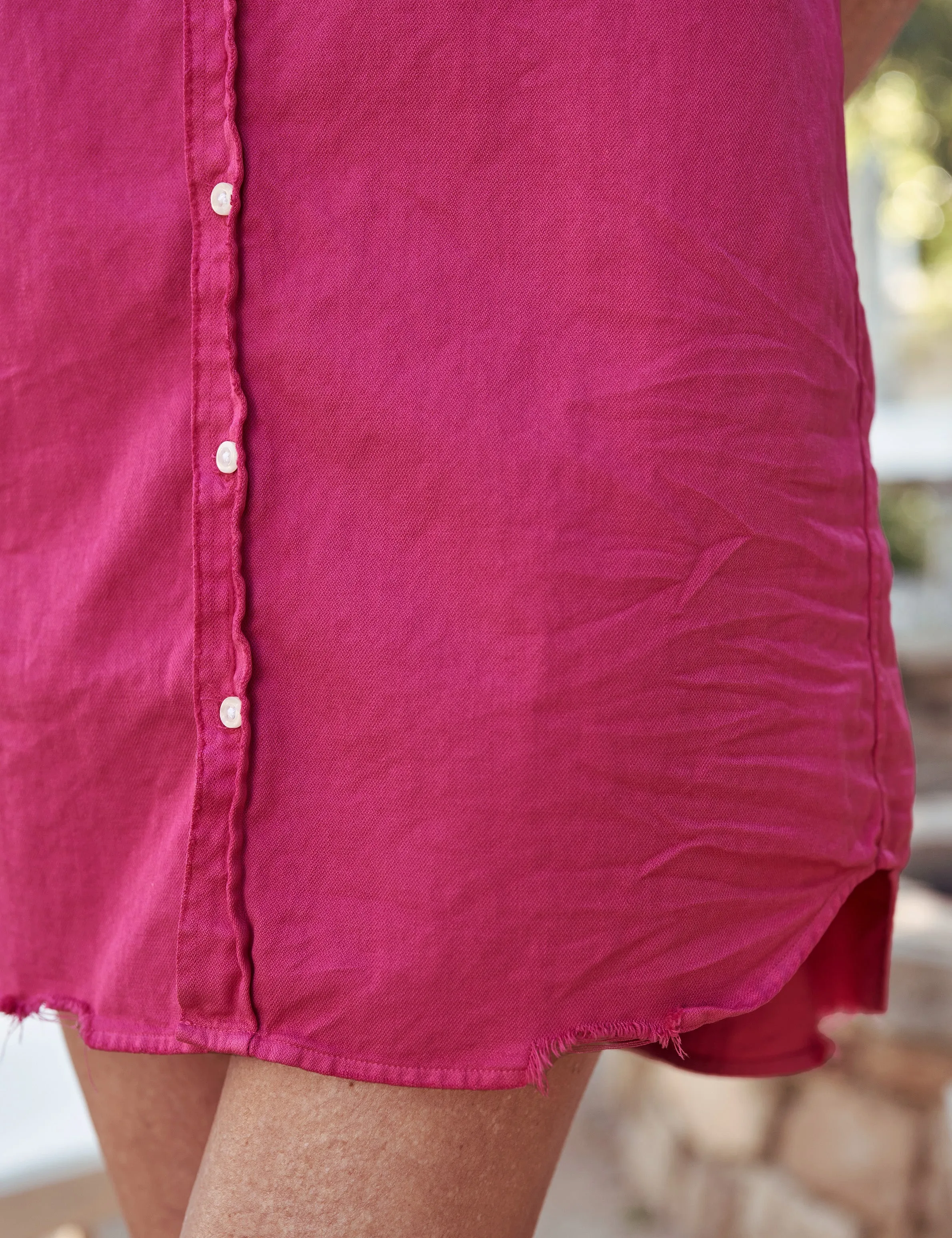 Frank & Eileen - Mary Woven Button Up Dress in Magenta Pink