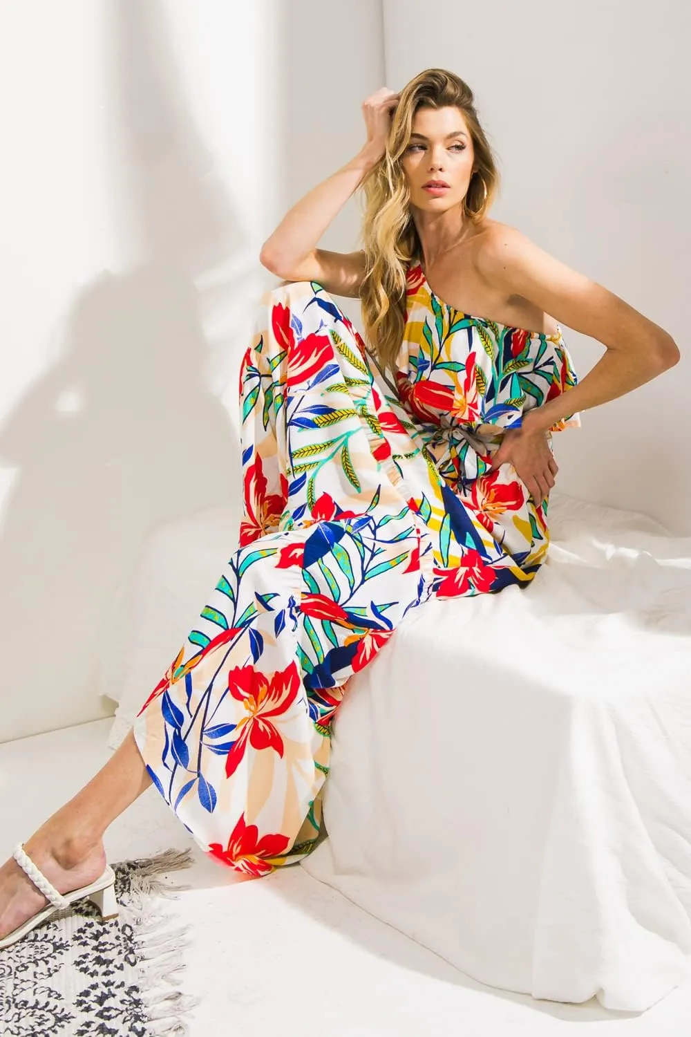 Halter Bohemian Floral Maxi Dress - Tropical Print Ethnic Print Keyhole Sundress