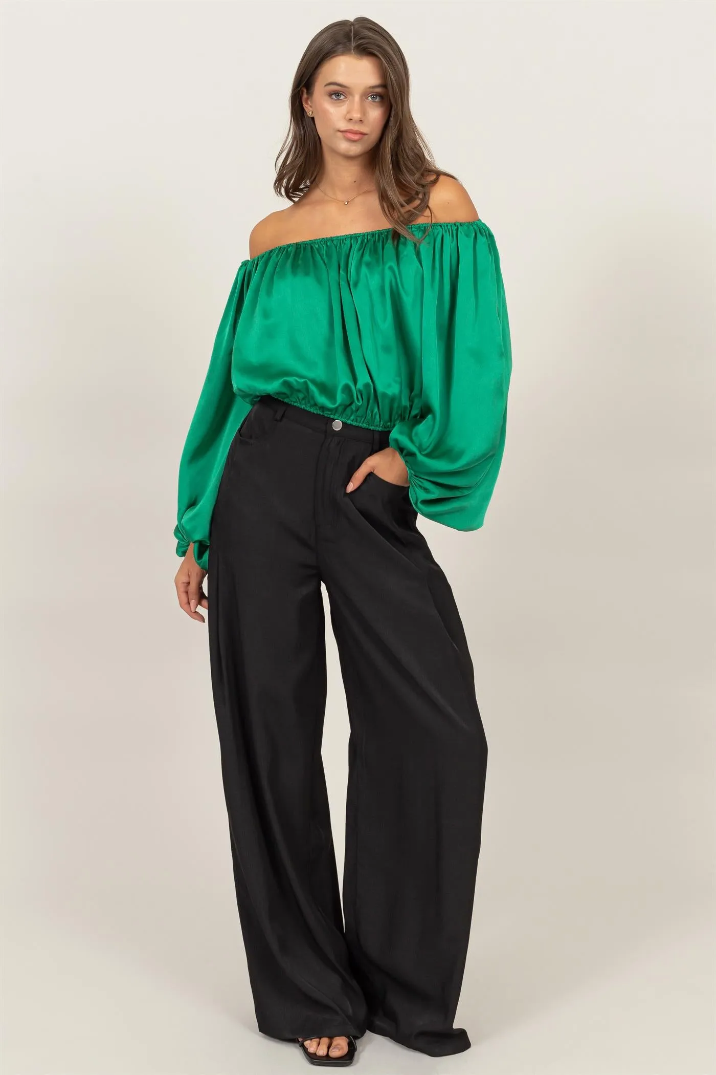 HF24F930-OFF-SHOULDER SATIN BALLOON SLEEVE TOP