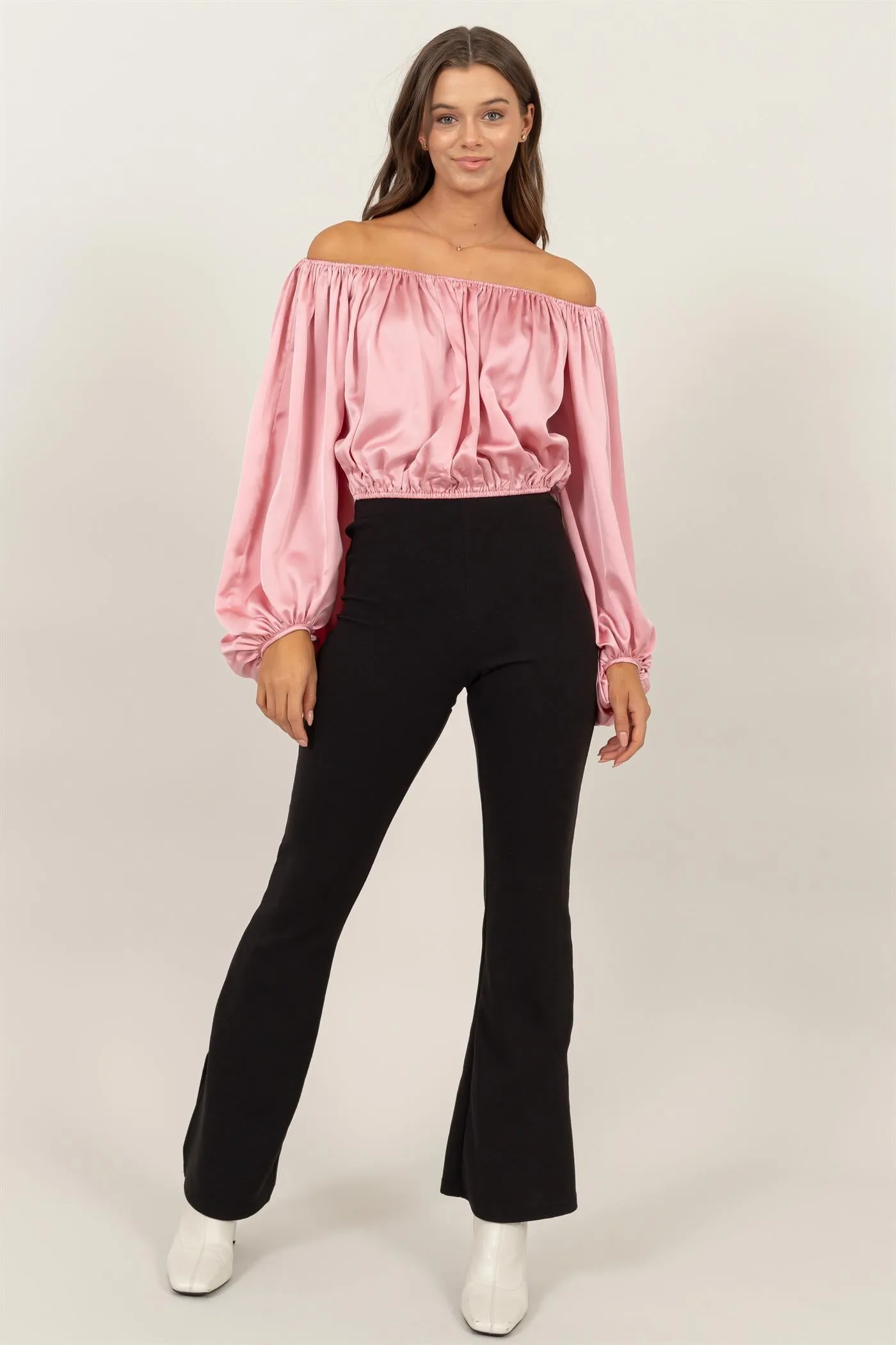 HF24F930-OFF-SHOULDER SATIN BALLOON SLEEVE TOP