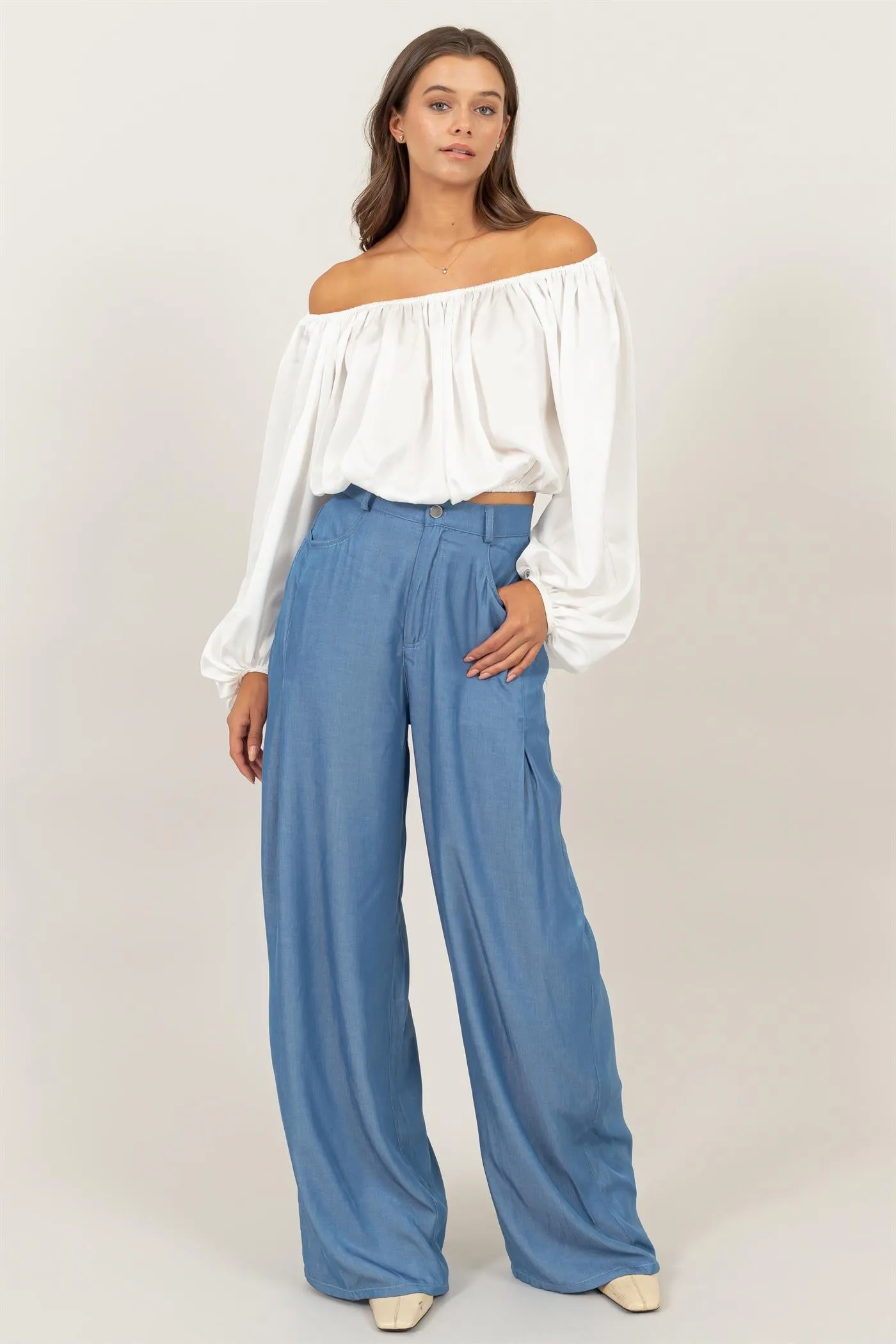 HF24F930-OFF-SHOULDER SATIN BALLOON SLEEVE TOP