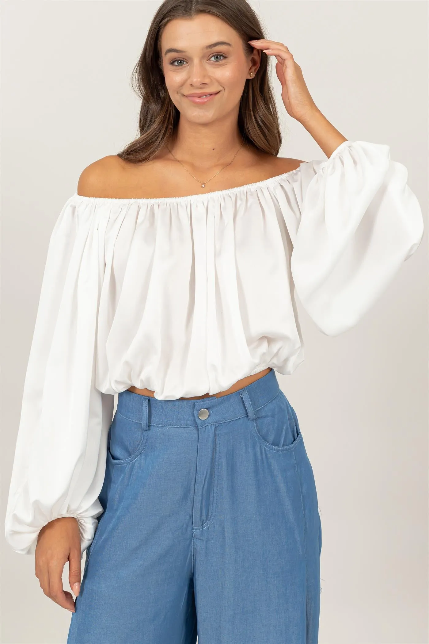 HF24F930-OFF-SHOULDER SATIN BALLOON SLEEVE TOP