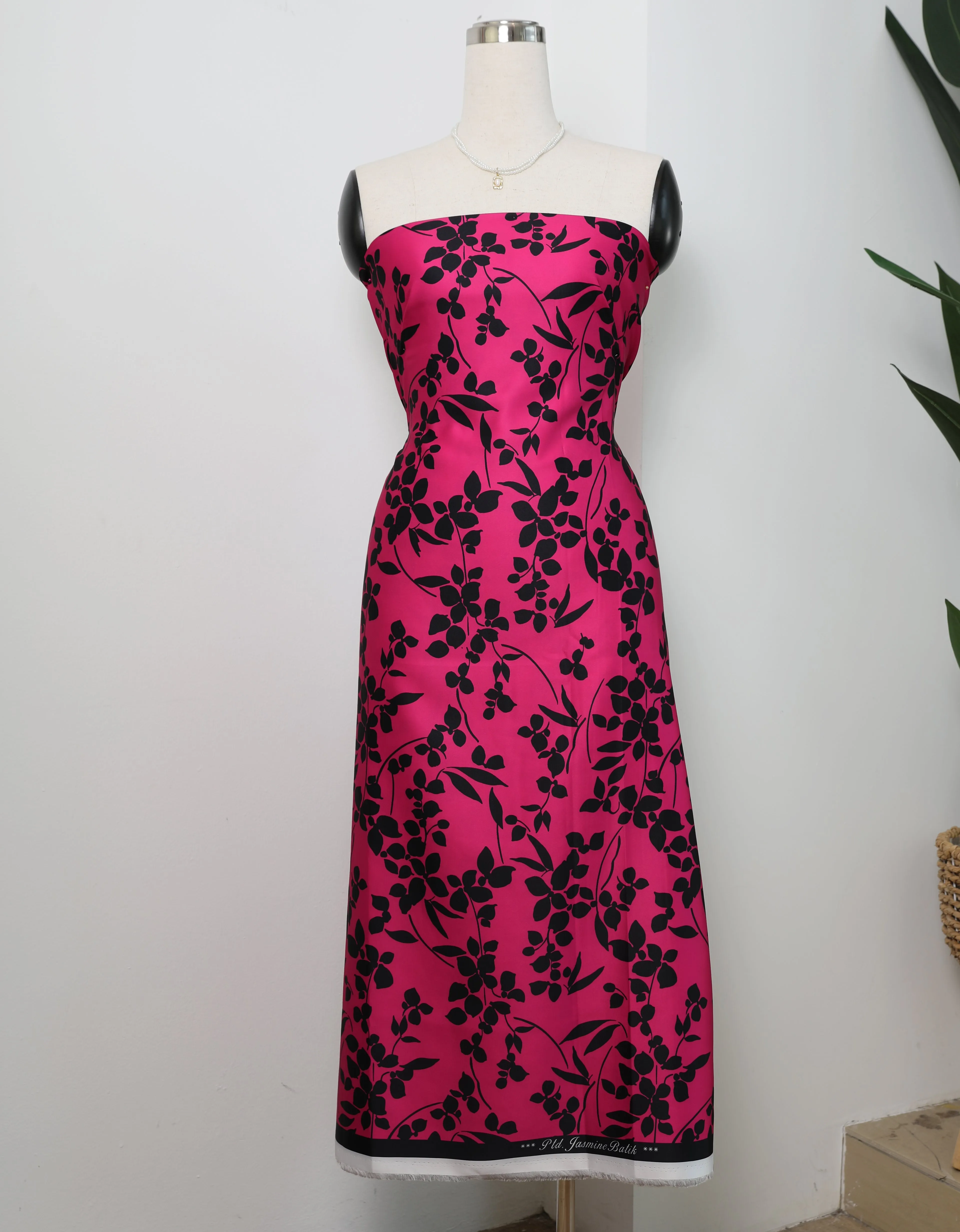 JASMINE SATIN - 4 METERS (FUSHIA PINK)