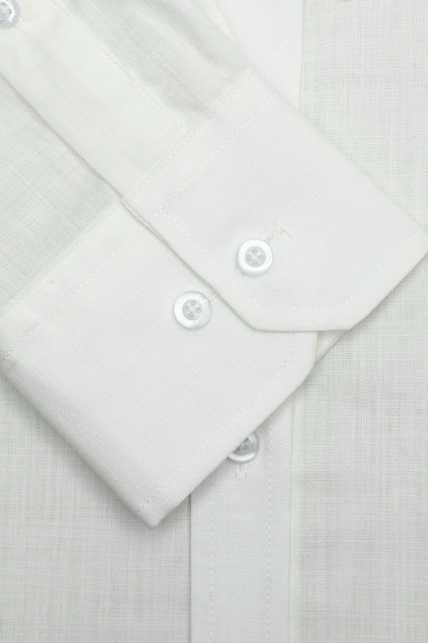 Off White Self Textured Casual Shirt