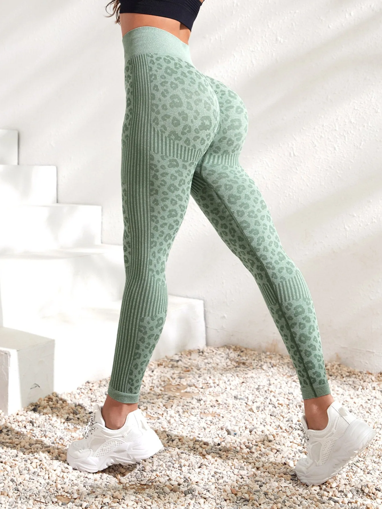 Seamless Leopard Print Wideband Waist Active Leggings SS23
