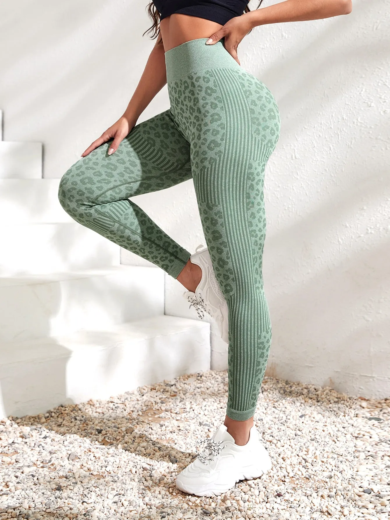 Seamless Leopard Print Wideband Waist Active Leggings SS23