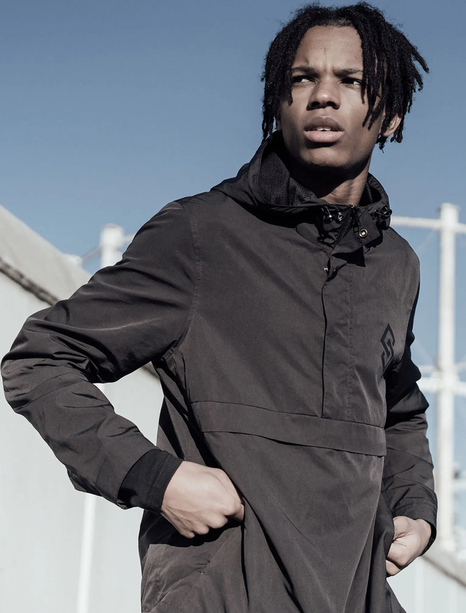 St Chalons Pullover Windbreaker Jacket in Black - Saint & Sinner