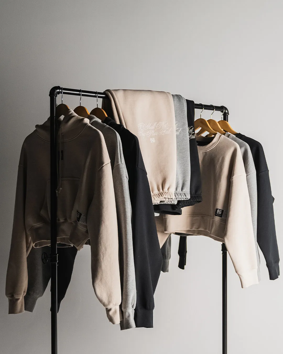WOMENS OVERSIZED CROP HOODIE - BLACK