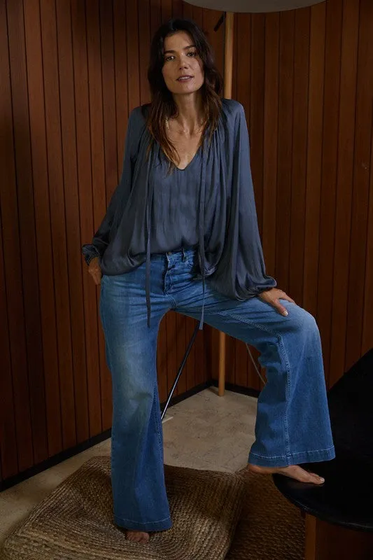 WOVEN SATIN LONG SLEEVE V-NECK BLOUSE